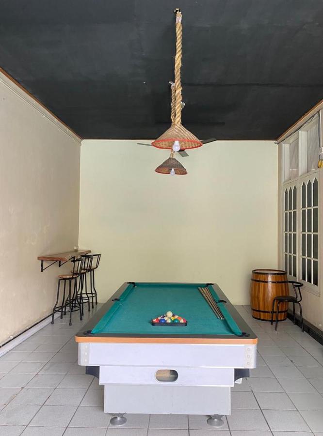 Sentosa Lodge Padang  Zewnętrze zdjęcie