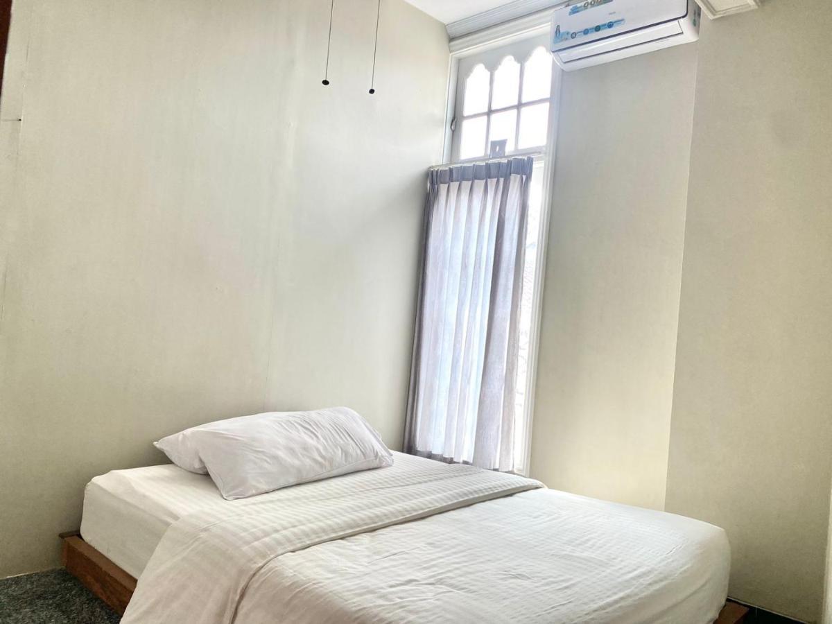 Sentosa Lodge Padang  Zewnętrze zdjęcie