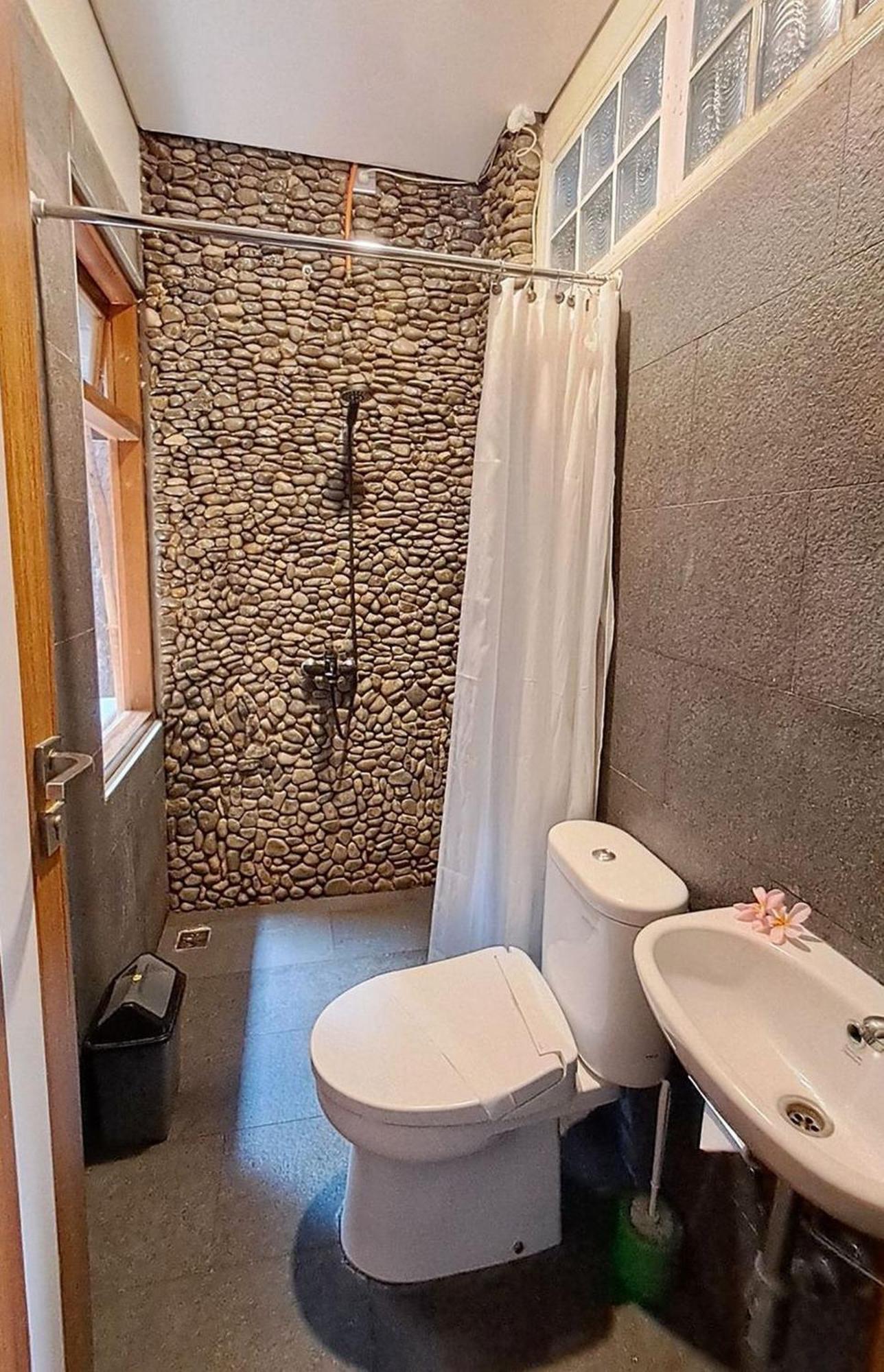 Sentosa Lodge Padang  Zewnętrze zdjęcie