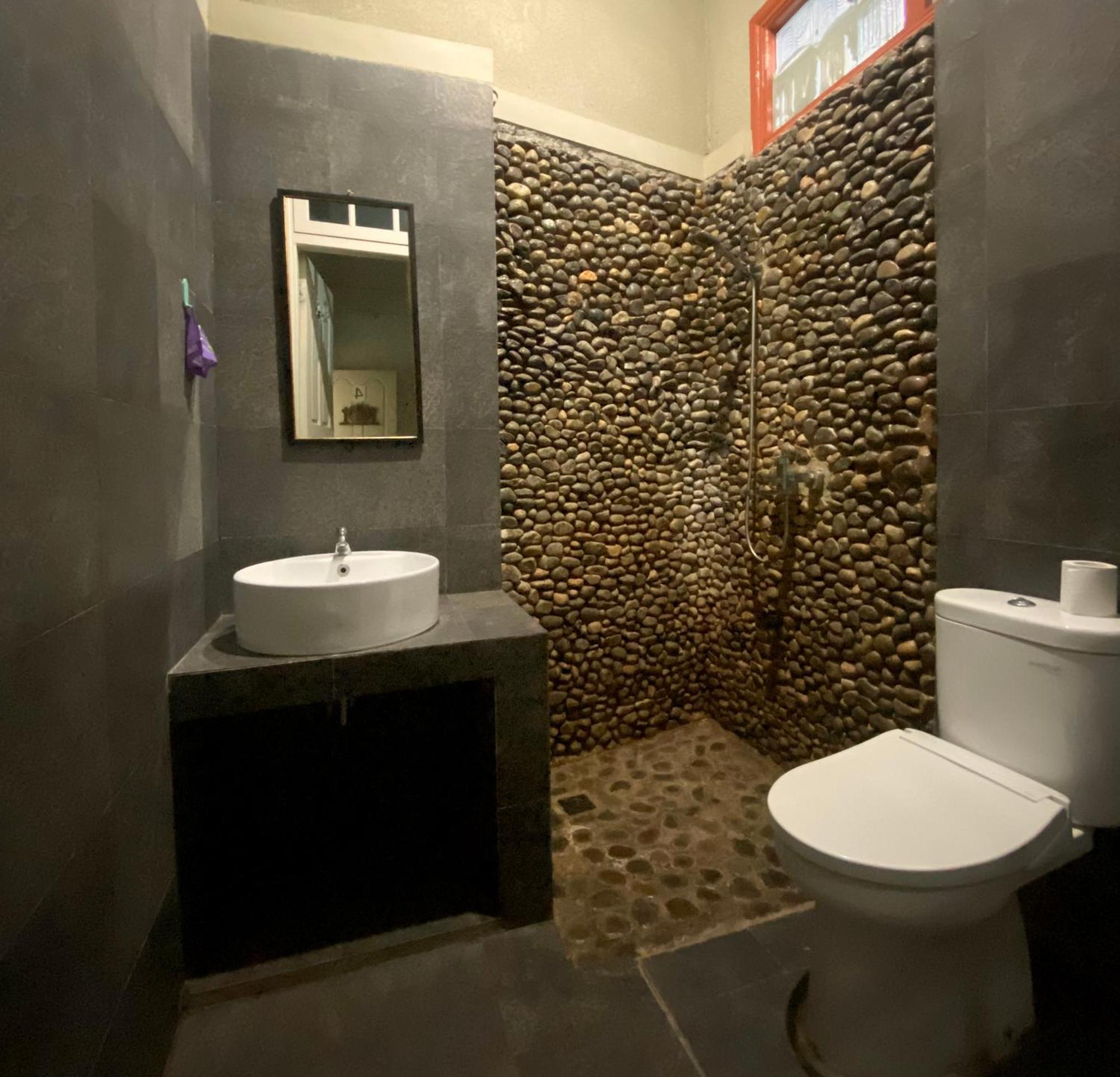 Sentosa Lodge Padang  Zewnętrze zdjęcie